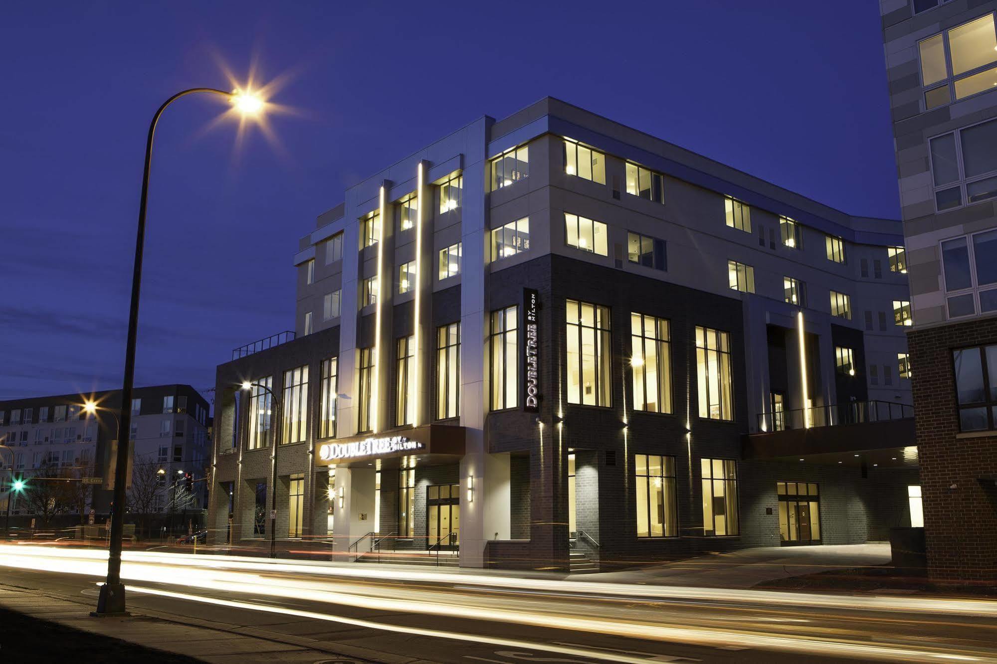 Hilton Garden - Area Hotel